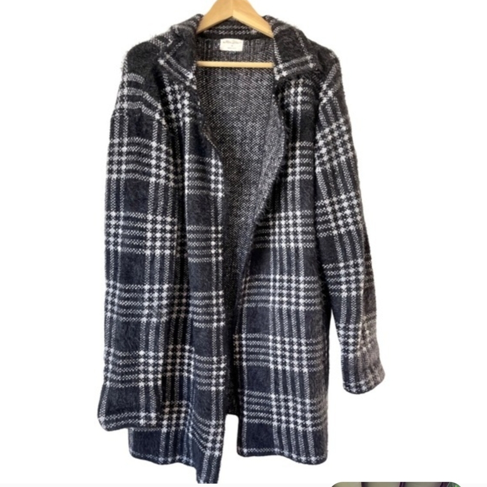 Allie Rose Jacket/Shacket - M
